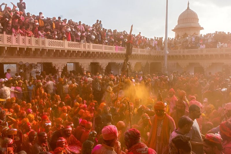 holi celecration in india