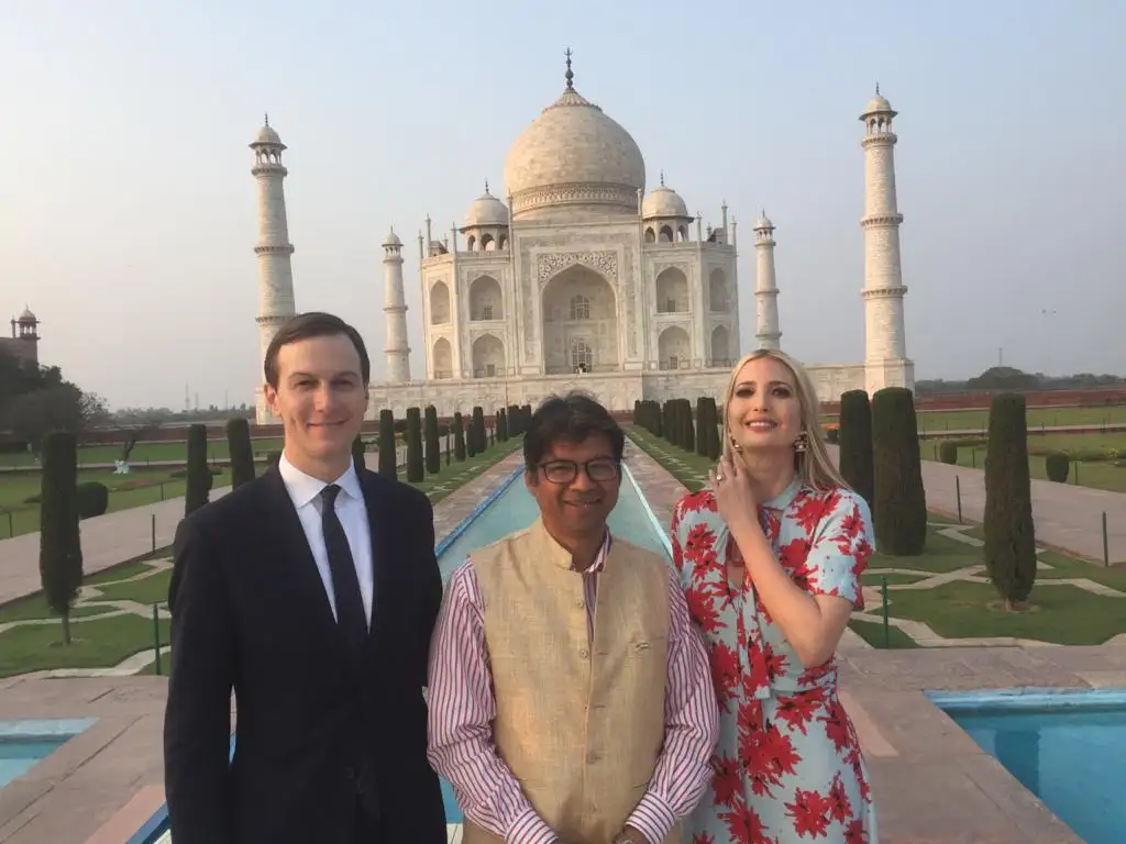Taj Mahal Luxury Tour