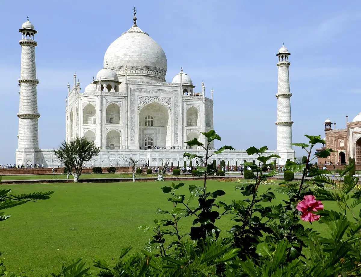 Taj Mahal Luxury Tour