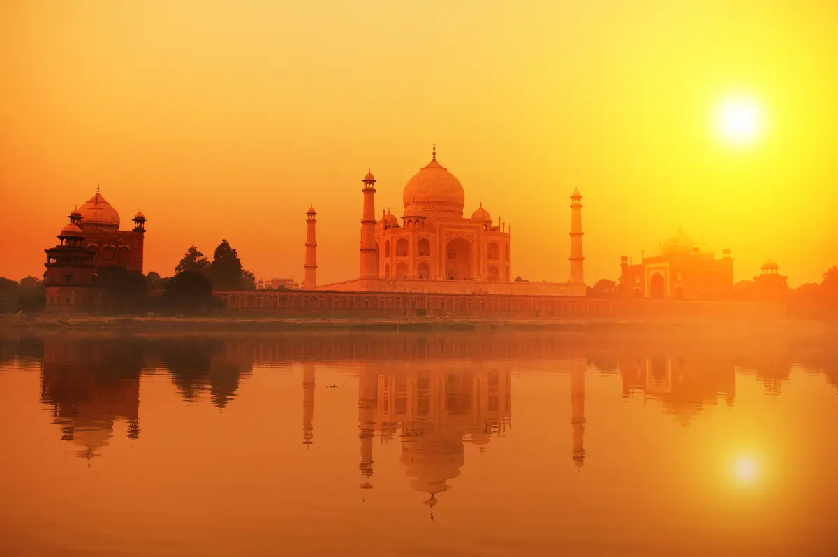 Sunrise Taj Mahal Tour from Delhi by Car